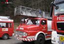 Nö: 51 Jahre alte Drehleiter begleitet Motmarsch der Feuerwehr Neulengbach
