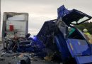 Nö: Kollision mit drei Lkw auf der A1 bei Neulengbach → Fahrerkabine bei einem Lkw abgerissen