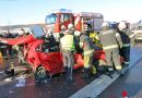 Bgld: Zwei Eingeklemmte bei Verkehrsunfall mit drei Fahrzeugen auf B63a in Oberwart