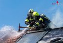 Oö: Vier Feuerwehren bei Dachstuhlbrand in Perg eingesetzt