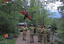 Oö: Feuerwehr Pfandl übt mit der Bergrettung Aufstieg beim Waldbrand