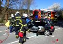 Deutschland: Feuerwehr in Plettenberg muss nach Unfall eingeklemmte Frau befreien