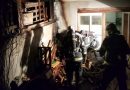 Nö: Brennender Holzstoß in St. Pölten → Anwohner verhindern Wohnhausbrand