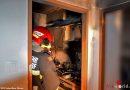 Nö: Verletzte Person bei nächtlichem Küchenbrand in Pottendorfer Mehrparteienhaus