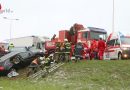 Oö: Unfall beim Kreisverkehr der Autobahnauffahrt in Regau