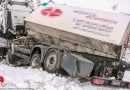 Oö: Lkw bei Sandl von B38 in Böschungsgraben gestürzt