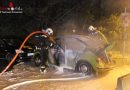 Nö: VW-Käfer-Oldtimer in Schwechat in Vollbrand