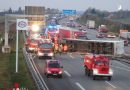 Deutschland: Sattelzug durchbricht Mittelschutzplanke der Autobahn: ein Toter, ein Schwerverletzter bei Sittensen