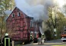 Deutschland: Fachwerkhaus in Sprockhövel in Flammen