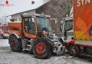 Oö: Glimpfliche Kollision zwischen Lkw und Räumfahrzeug in St. Roman