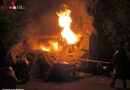 Deutschland: Sauna-Bauwagen in Staufen in Flammen