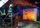 Oö: Maschinenhalle in St. Marienkirchen in Vollbrand – 10 Feuerwehren im nächtlichen Löscheinsatz