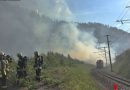 Schweiz: Zwei Hubschrauber bekämpfen Brand an Bahnlinie