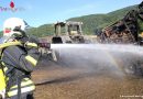 Oö: Traktorbrand löste Großbrand auf Feld aus