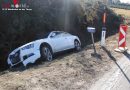 Nö: Sportwagen in Waidhofen an der Thaya mittels Kran geborgen