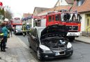 Deutschland: Autobrand mit couragiertem jungen Passanten in Walsrode