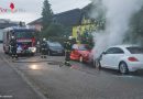 Oö: Neuwertiges Auto in Wels in Brand