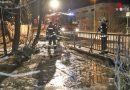 Oö: Eisstau im Grünbach bei eisigen -11°C sorgt für längeren Einsatz der Feuerwehr Wels