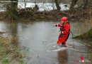 Deutschland: Strömungsretter rettet gekenterten Kanufahrer auf der Hochwasser führenden Ruhr