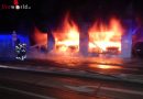 Wien: Autohaus und Reifenlager im 12. Bezirk in Vollbrand