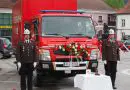 Nö: Feuerwehr Wilhelmsburg segnet neues Versorgungs- und Mannschaftstransportfahrzeug