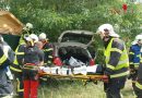 Nö: Menschenrettung nach Verkehrsunfall in Biedermannsdorf