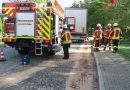 Deutschland: „Hallo, könnten Sie mir mal bitte helfen?“ – Leckgeschlagener Lkw auf der Autobahn