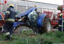 Stmk: Zug prallte gegen einen Traktor