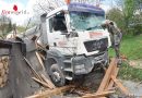 Stmk: Lkw Bergung mit Mobilkran in Kapfenberg-Hafendorf