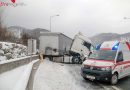 Oö: A9 nach Lkw-Unfall für mehrere Stunden gesperrt