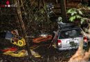 Oö: Pkw bei Unfall in steiles Waldstück abgestürzt
