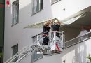 Oö: Durch Sturmböen beschädigte Sonnenmarkise von der Feuerwehr gesichert