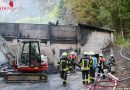 D: Brennendes Kunststoff-Granulat am Schießplatz der Bundeswehr