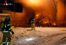 T: Brennender Müll in einem Restmüllbunker beschäftigt die Feuerwehr