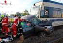 Nö: Eingeklemmte Person bei Unfall mit der Badner Bahn