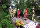 Oö: Feuerwehr Pfandl übte mit dem Roten Kreuz Bad Ischl