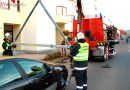 Bgld: Pkw prallt gegen zwei geparkte Fahrzeuge