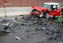 Nö: Fünf Verletzte bei Unfall mit zwei Fahrzeugen auf der B17