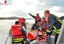 Oö: Branddienstübung der Feuerwehr Steyregg auf der Donau