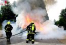 Nö: Löschversuche mit Wasserflasche – Fahrzeugbrand beim Tullner Wasserwerk