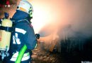 Oö: Brand einer Gartenhütte – Übergriff auf Wohnhaus verhindert