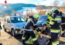 Stmk: Aufräumarbeiten nach Unfall mit zwei Pkw auf der L554 in Rachau