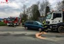 Stmk: Aufräumarbeiten nach Unfall mit Pkw und Lkw in Knittelfeld