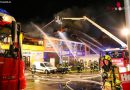 Oö: 13 Feuerwehren bei Großbrand im Ortszentrum von Lenzing