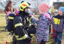 Nö: 60 Kindergarten-Kids schnuppern Feuerwehrluft in Waidhofen an der Thaya