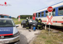 Oö: Zug erfasst Pkw → eine Verletzte in Sattledt