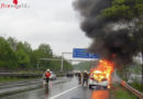 Oö: Vollbrand eines Autos auf der A7 bei Schweinbach