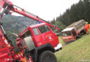 Oö: Ladewagen in Bad Goisern aus Steilhang geborgen