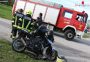 Oö: Biker bei Kollision mit Auto schwer verletzt