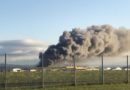 Oö: 19 Feuerwehren bei Großfeuer nach Explosion bei Entsorger in Hörsching